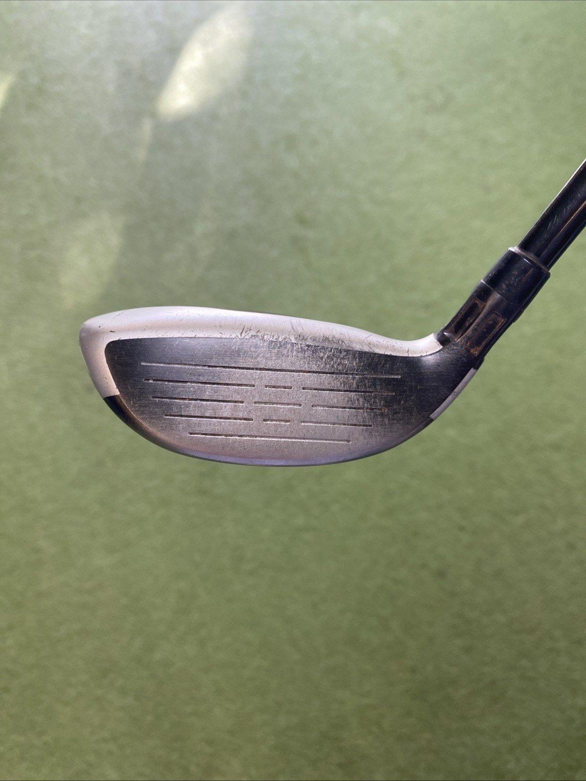 Used RH TaylorMade M4 21* 4 Hybrid Fujikura Atmos Graphite Senior Flex 4H - Image 4