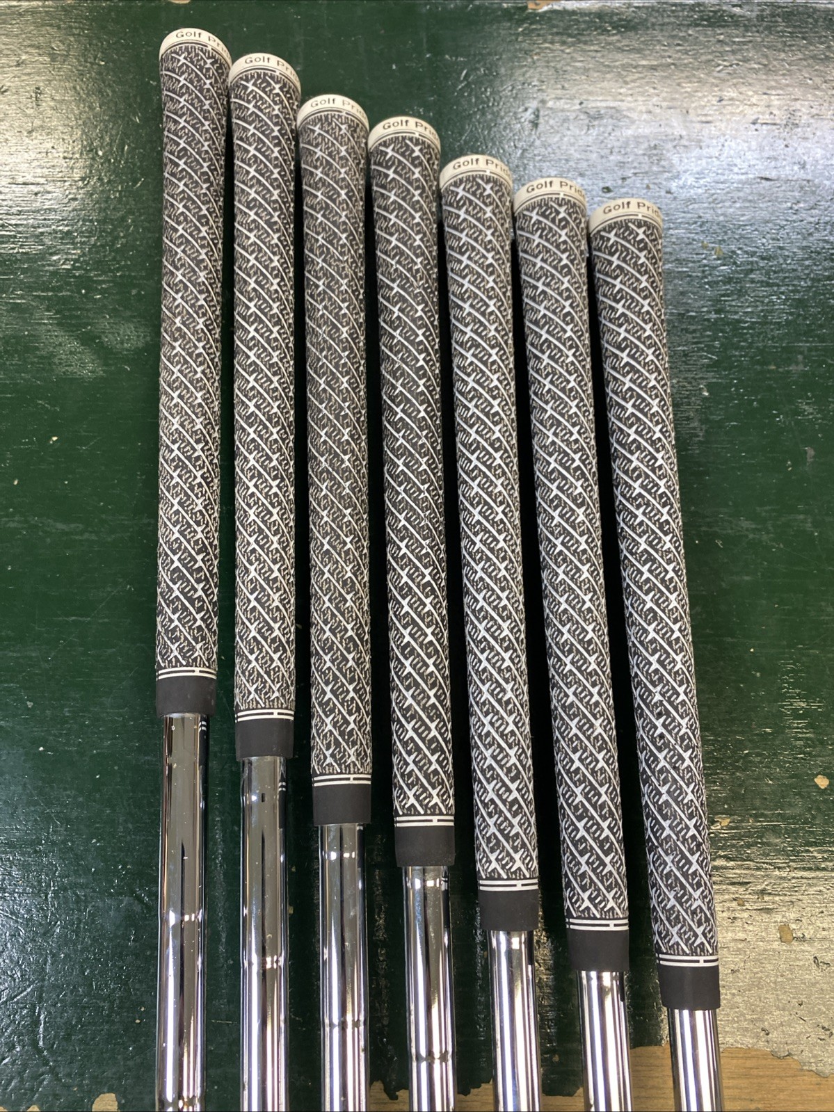 Used RH TaylorMade P7CB Iron Set 4-PW True Temper AMT White S300 Steel - Image 18