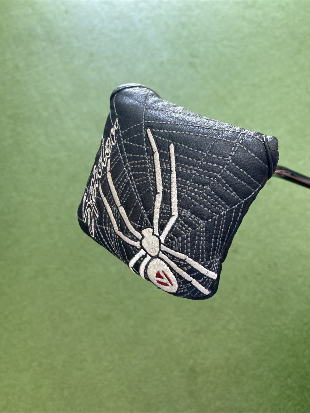 Used RH TaylorMade Spider Mini 34” Mallet Putter + HC - Image 11