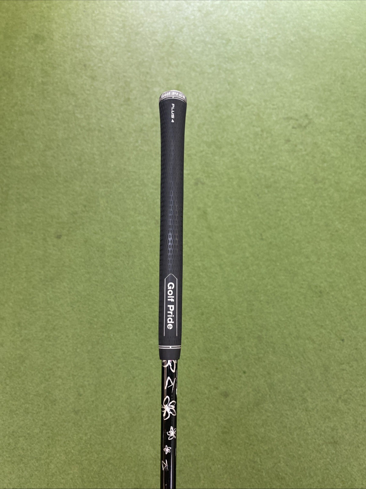 Used RH Titleist 910H 19* 3 Hybrid Diamana ‘ahina Stiff Flex Graphite 3H - Image 9