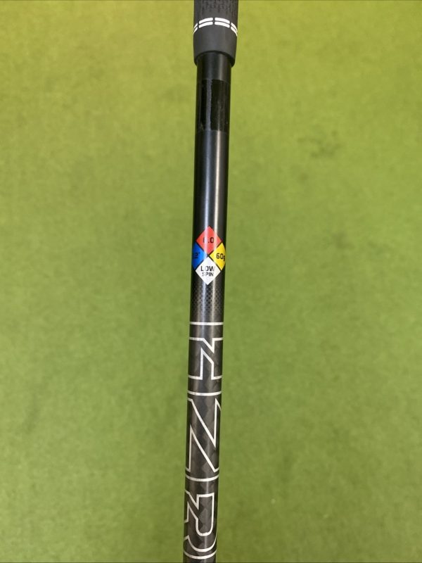 Used RH Titleist TS4 9.5* Driver HZRDUS Gen 5 60g Graphite Stiff Flex