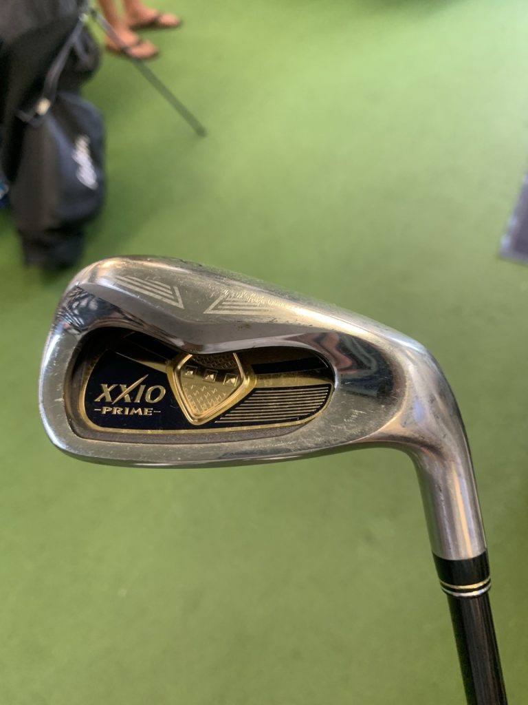 Used RH XXIO Prime 8 Iron SP900 Graphite Regular Flex
