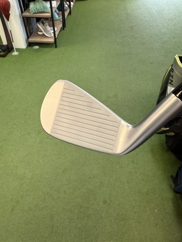 Mint Mizuno S-1 4 Iron KBS Tour 120 Stiff Flex Shaft Right Handed - Image 4