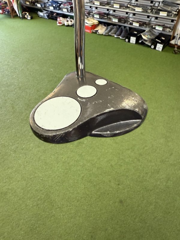 Northwestern Urethane Putter 835 Z10 Right Handed 35”