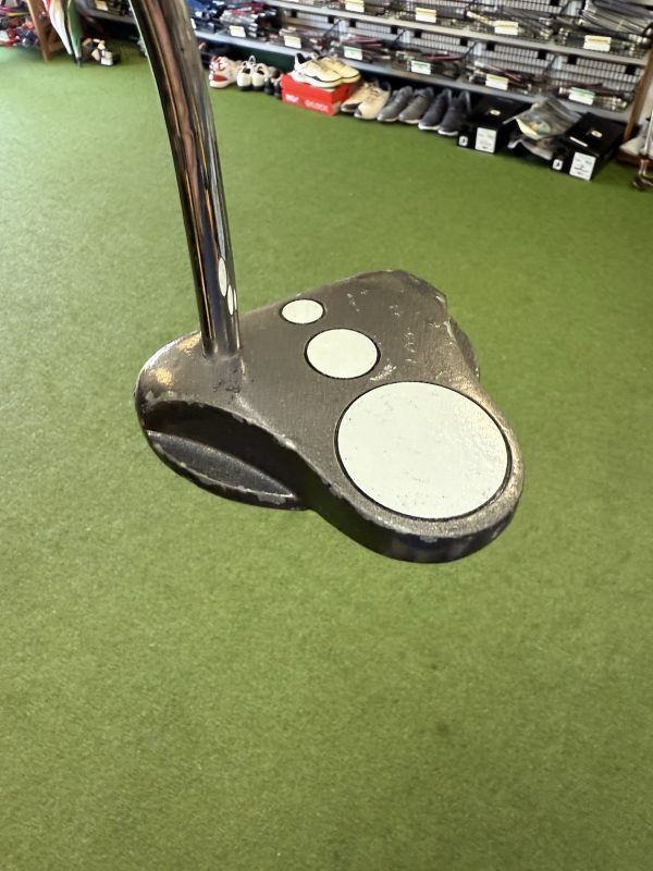Northwestern Urethane Putter 835 Z10 Right Handed 35”