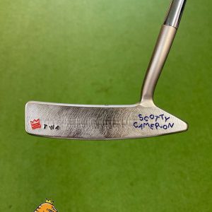 RH Scotty Cameron Studio Design 3 35” Blade Putter + HC