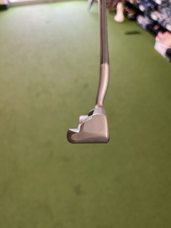 Tour-Issue-TP-Mills-Swiss-German-Stainless-Steel-Blade-Putter-357103335035-5
