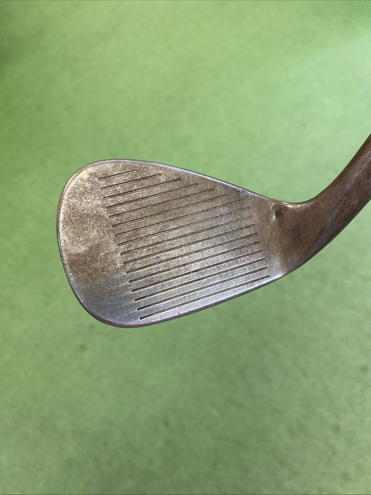 Tour Issue TaylorMade Milled Grind 4 Raw Wedge Set 50*, 54* Dynamic Gold Steel - Image 6