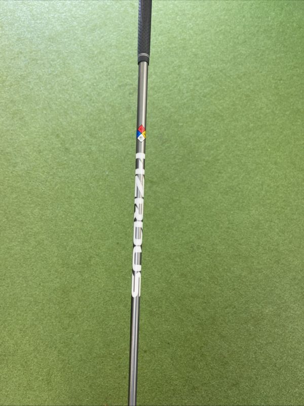 Used Callaway Paradym X 21* 4 Hybrid HZRDUS 65g Graphite Regular 4H - Image 7