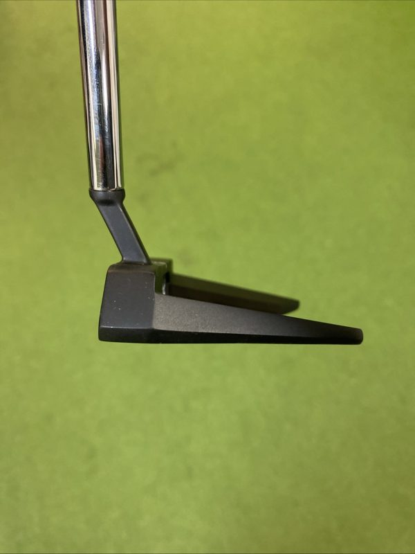 Used RH Cleveland Front Line Elite Elevado 35.5” Putter UST Mamiya All In Shaft - Image 4