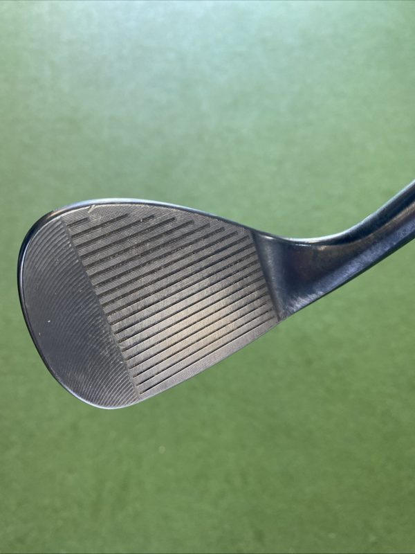 Used RH Cleveland RTX Zipcore Black 54.10* Sand Wedge Dynamic Gold Tour Issue