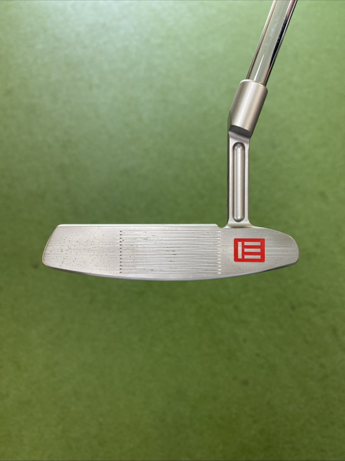 Used RH Evnroll ER 1.2 34” Blade Putter + HC - Image 3