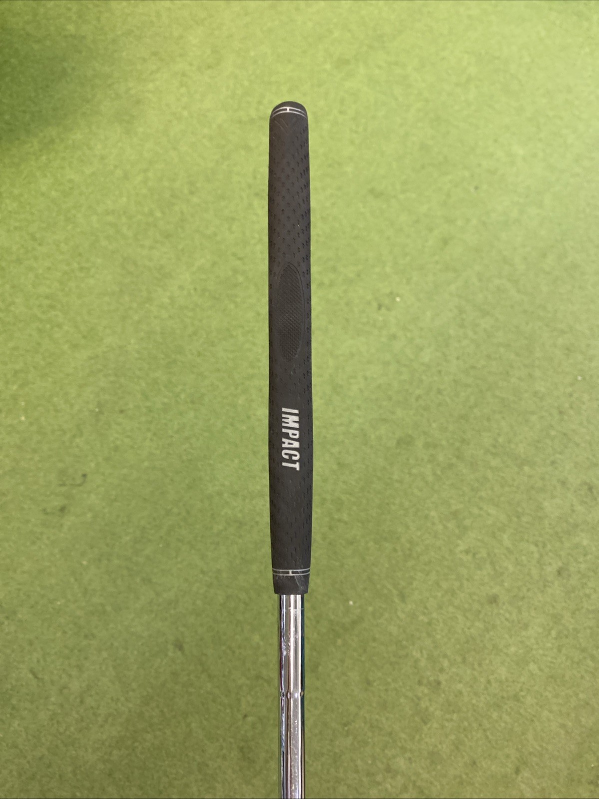 Used RH Odyssey Back Stryke Blade 35” Putter - Image 7