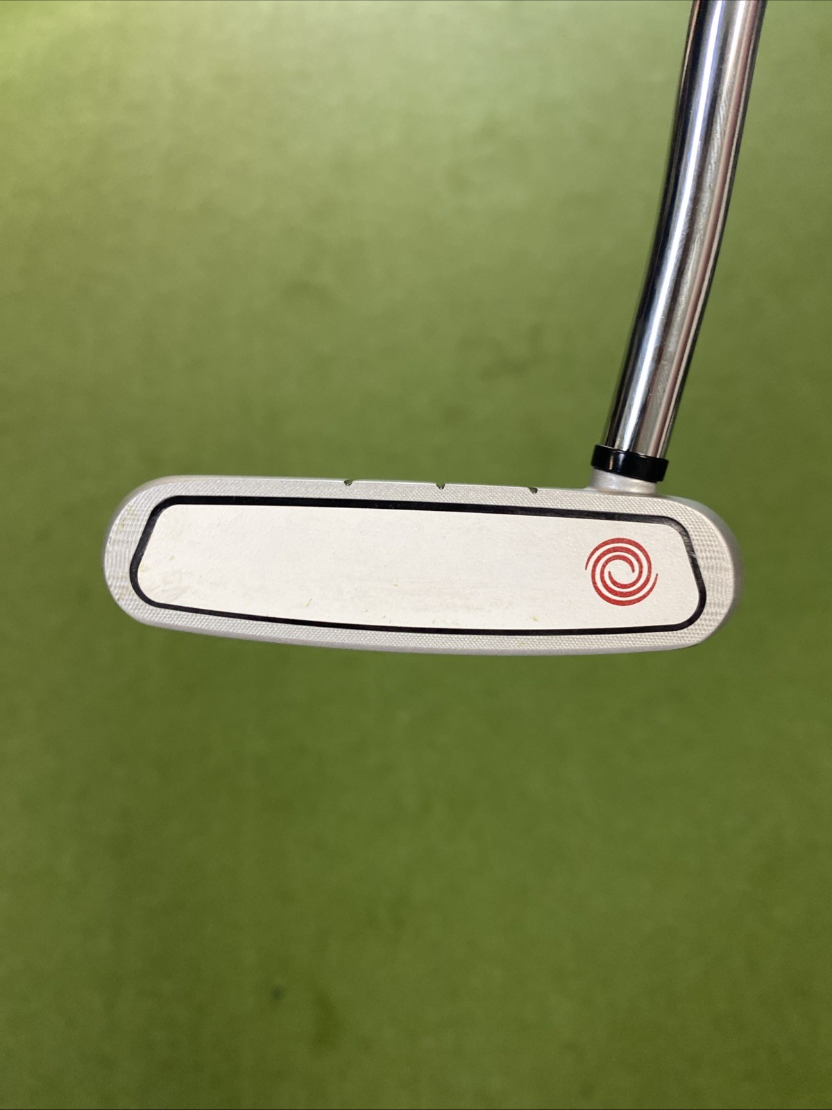 Used RH Odyssey White Hot OG Rossie 35” Mallet Putter + HC - Image 3