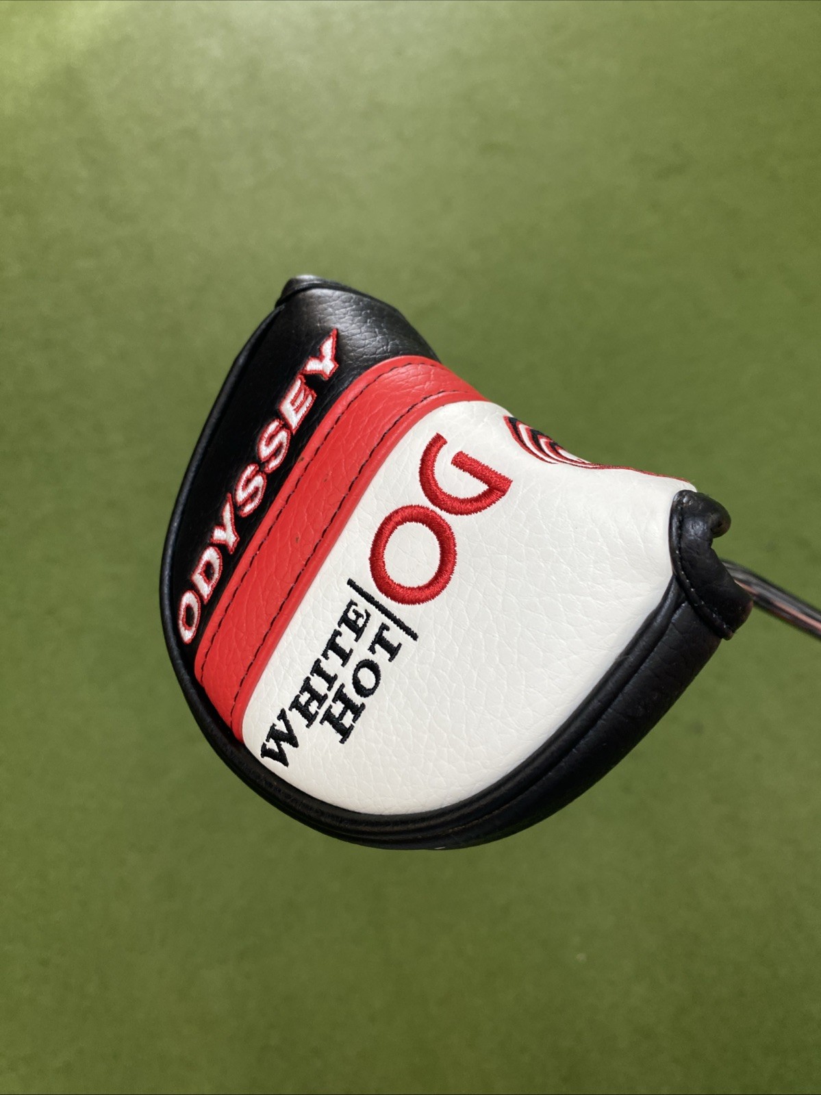 Used RH Odyssey White Hot OG Rossie 35” Mallet Putter + HC - Image 10