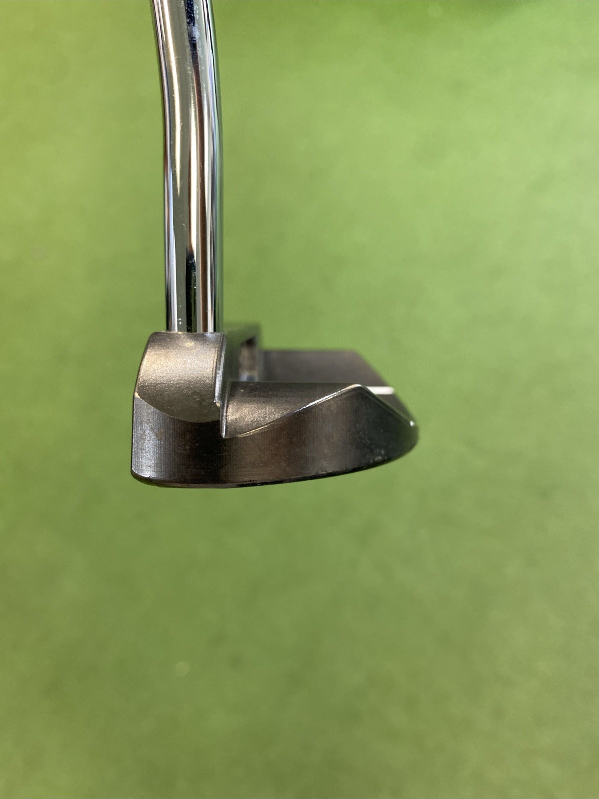 Used RH Ping Piper S Redwood Black Dot 34” Mallet Putter - Image 4