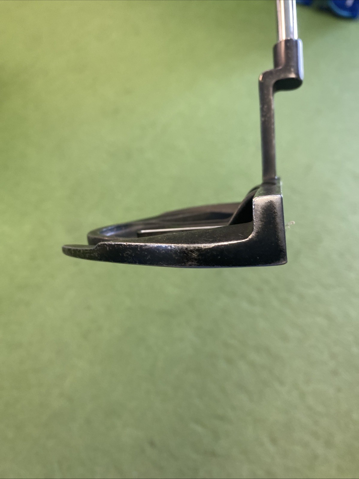 Used RH Ping Sigma 2 Wolverine 33” Mallet Putter - Image 5