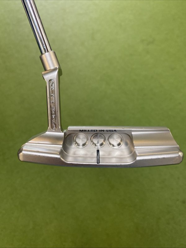 Used RH Scotty Cameron Super Select Newport 2.5 35” Blade Putter - Image 6
