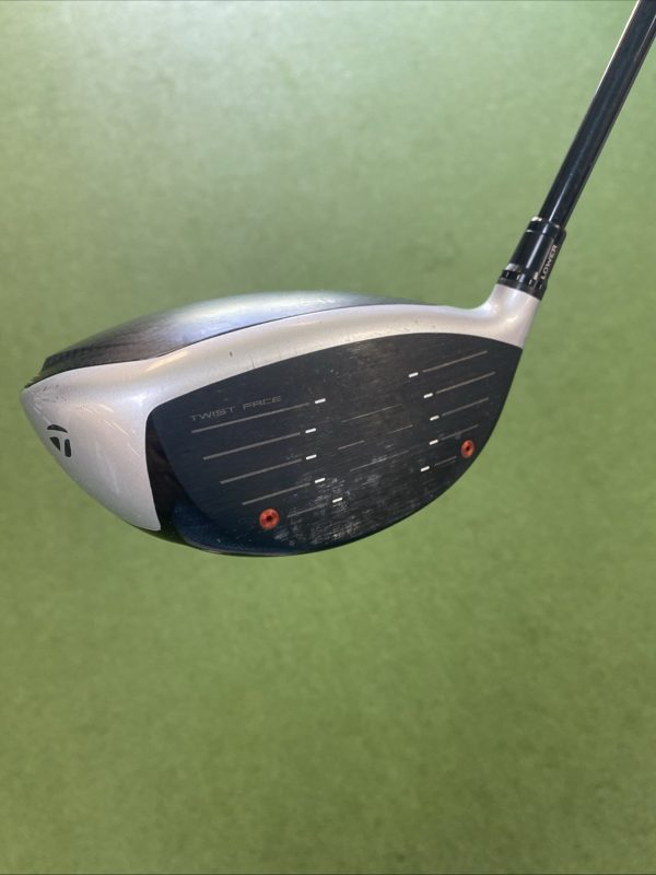 Used RH TaylorMade M6 9* Driver Fujikura Ventus TR 50g Graphite Regular Flex - Image 5