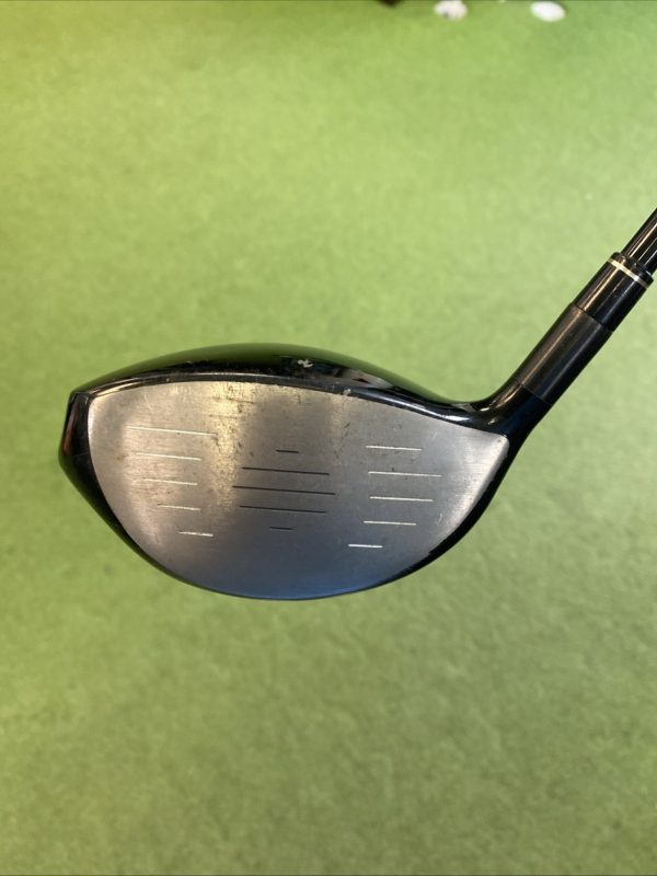 Used RH TaylorMade Tour Burner 10.5* Driver Reax 60g Graphite Stiff Flex