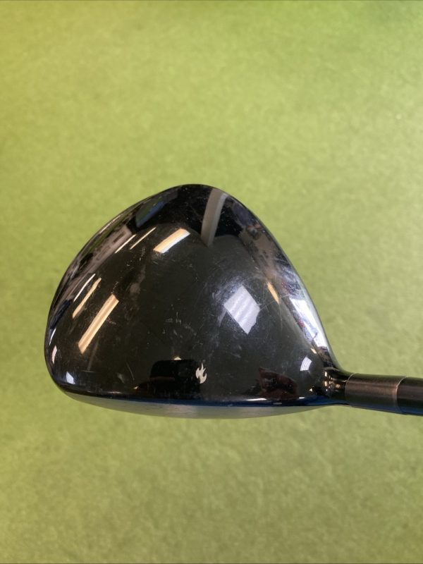 Used RH TaylorMade Tour Burner 10.5* Driver Reax 60g Graphite Stiff Flex