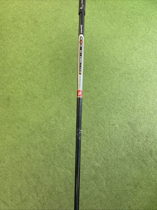 Used RH TaylorMade Tour Burner 10.5* Driver Reax 60g Graphite Stiff Flex