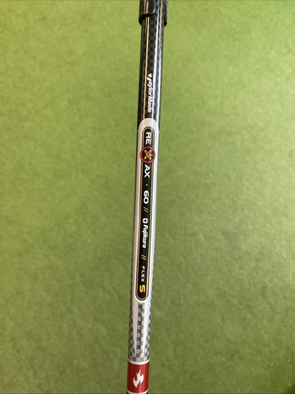 Used RH TaylorMade Tour Burner 10.5* Driver Reax 60g Graphite Stiff Flex