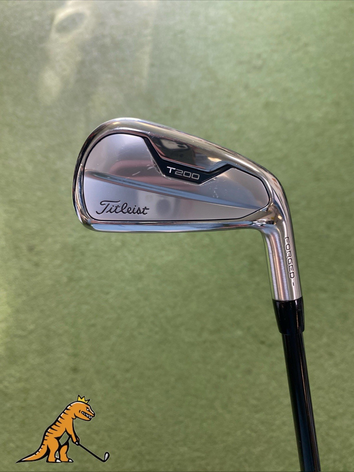 Used RH Titleist T200 Forged 2 Iron HZRDUS RDX Smoke 90g Extra Stiff Graphite