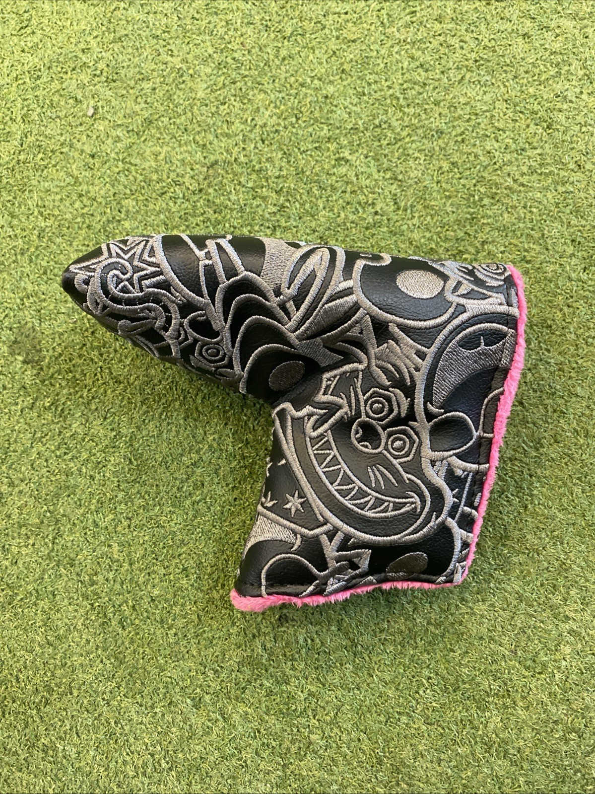 Bettinardi Tour Dept Fat Cat Blade Putter Head Cover Black - Image 5