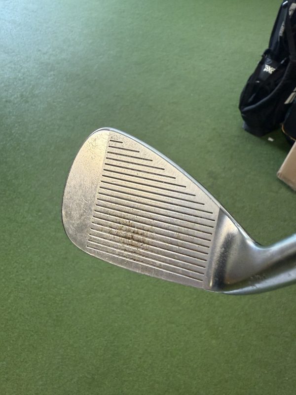 Callaway Prototype Pitching Wedge ••R•• V Right Handed Regular Flex Shaft - Image 5