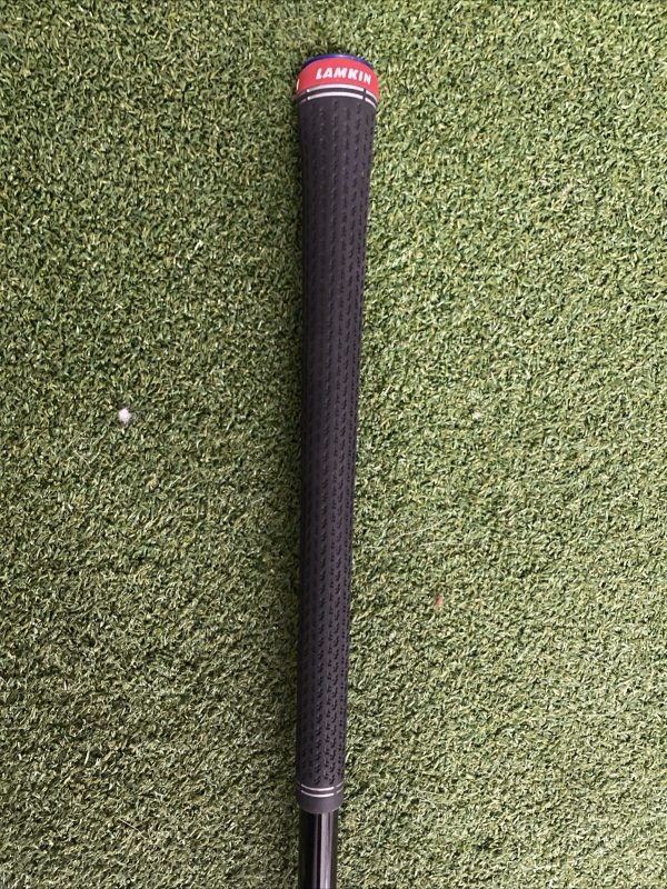 Fujikura-Ventus-Red-Driver-Shaft-5-R-Graphite-Regular-Flex-TaylorMade-Tip-355964125616-8