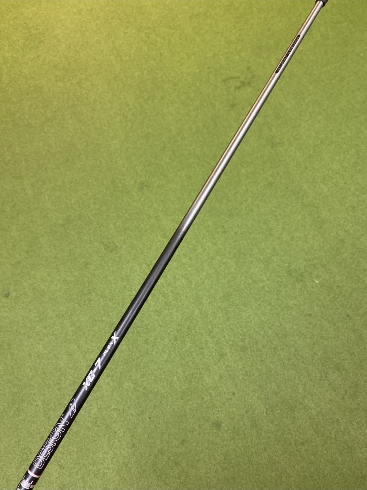 Graphite Design Tour AD XC Driver Shaft 7X 70g Extra Stiff Graphite TaylorMade - Image 5