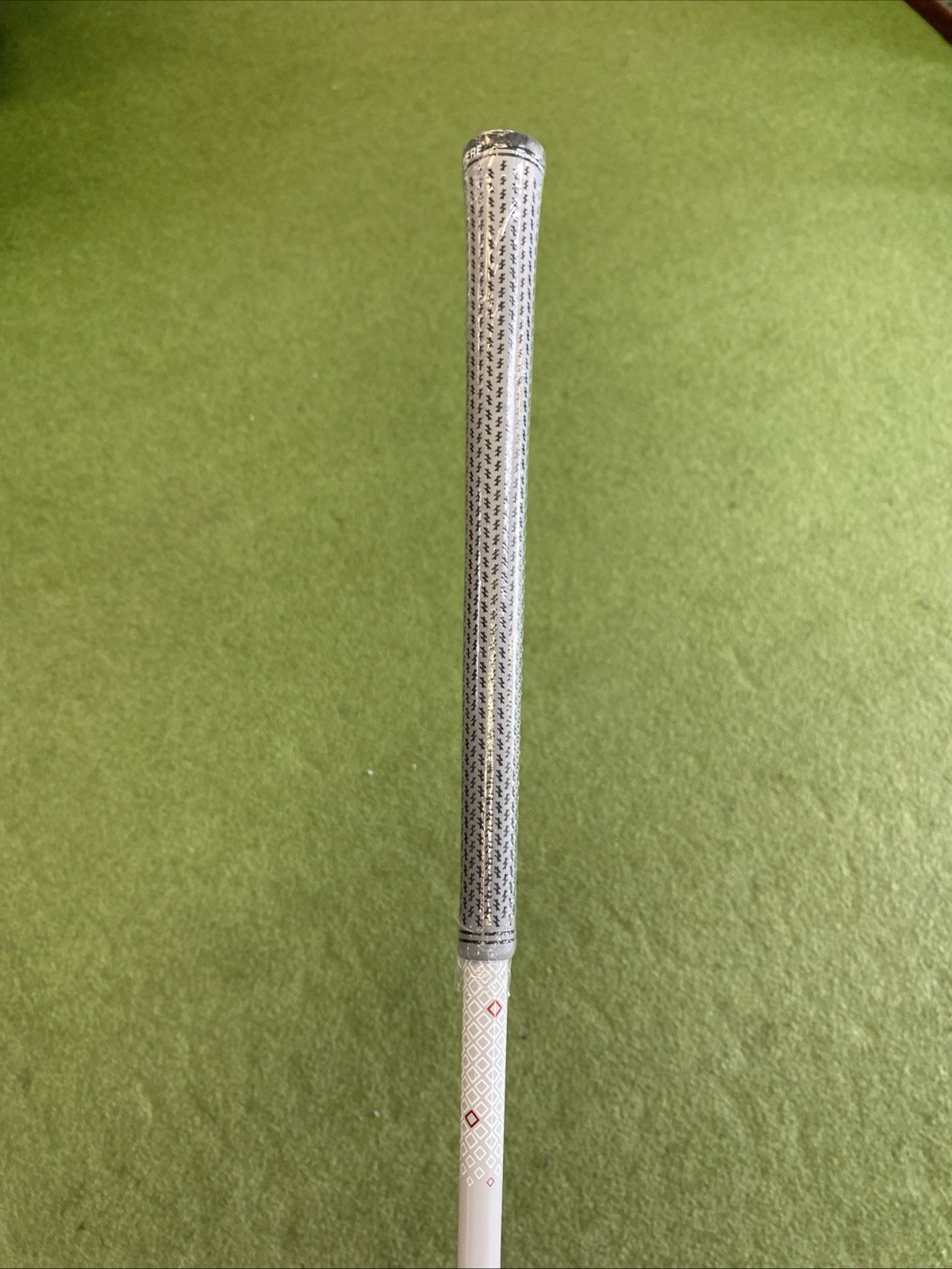 New Cleveland CBX 2 Wedge Set 52*, 56* Action Ultralite Ladies Graphite - Image 8