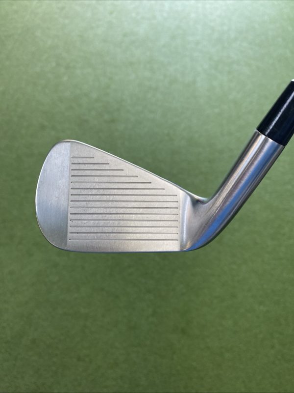 RH Nike Vapor Pro Combo Iron Set 4-PW KBS Tour C-Taper 115g Extra Stiff