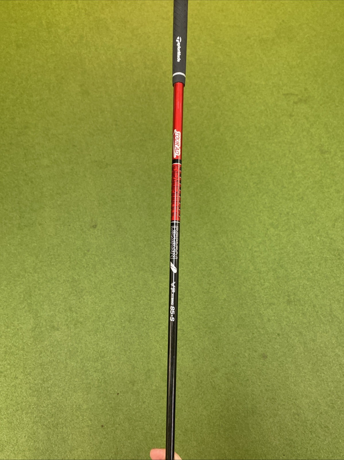 RH TaylorMade P-DHY 18* 2-Iron Tour AD VF 85g Stiff Flex Graphite - Image 7