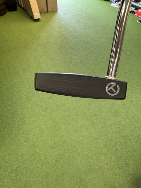 Scotty-Cameron-Circle-T-Phantom-Prototype-t12-Armlock-415-357459627466-2