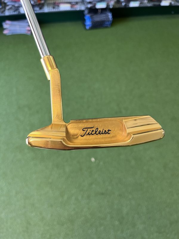 Scotty Cameron Circle T Tiger Woods Newport 2 Putter - Image 4