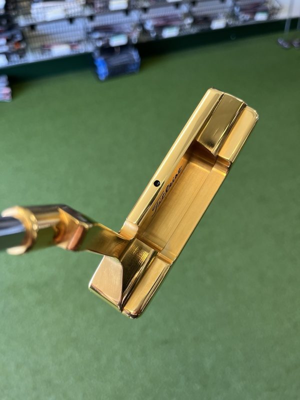 Scotty Cameron Circle T Tiger Woods Newport 2 Putter - Image 6