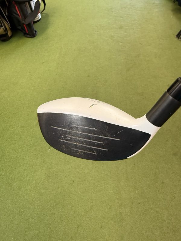 Taylormade RBZ Stage 2 4 Hybrid 22° M-flex Shaft Right Handed - Image 4