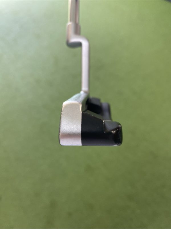 Used LH Odyssey Stroke Lab One 35” Blade Putter - Image 6