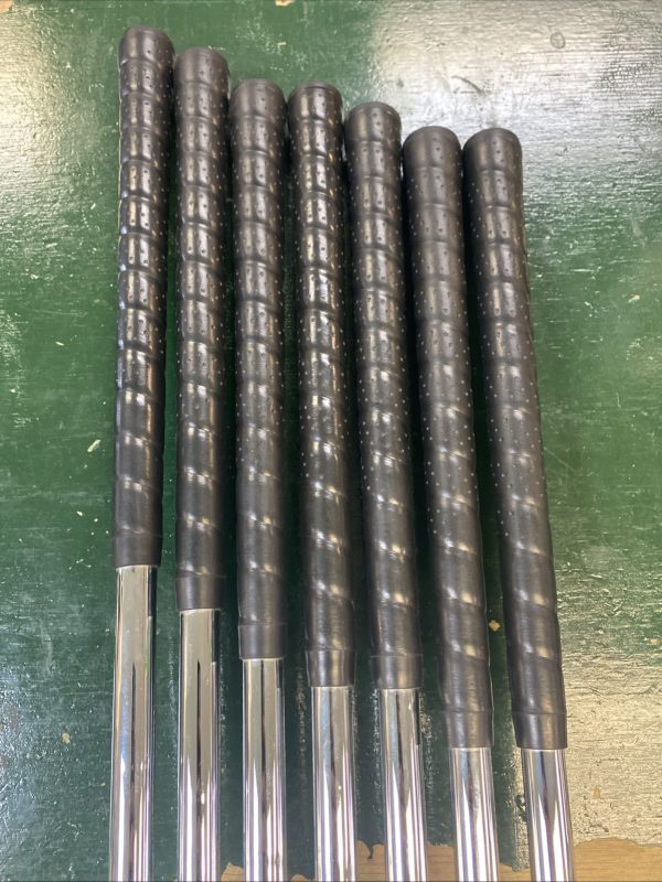 Used RH Bridgestone JGR Iron Set 5-PW-GW True Temper XP 95g S300 Steel - Image 18