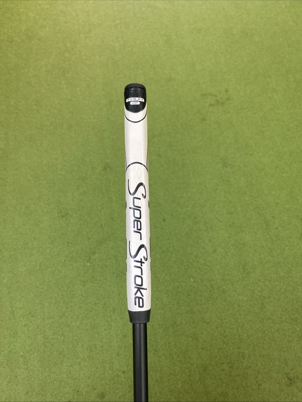 Used RH Evnroll ER2 Black 34” Putter - Image 9