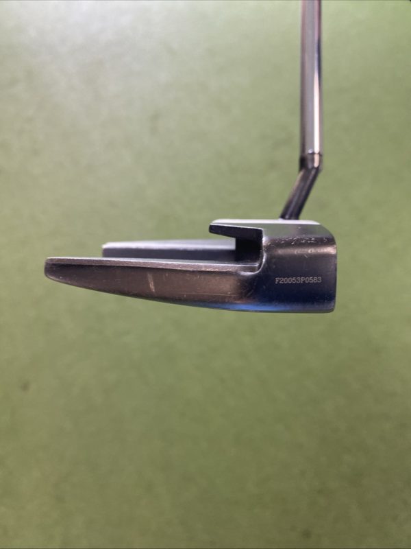 Used RH Odyssey Triple Track Seven S 33” Mallet Putter - Image 5
