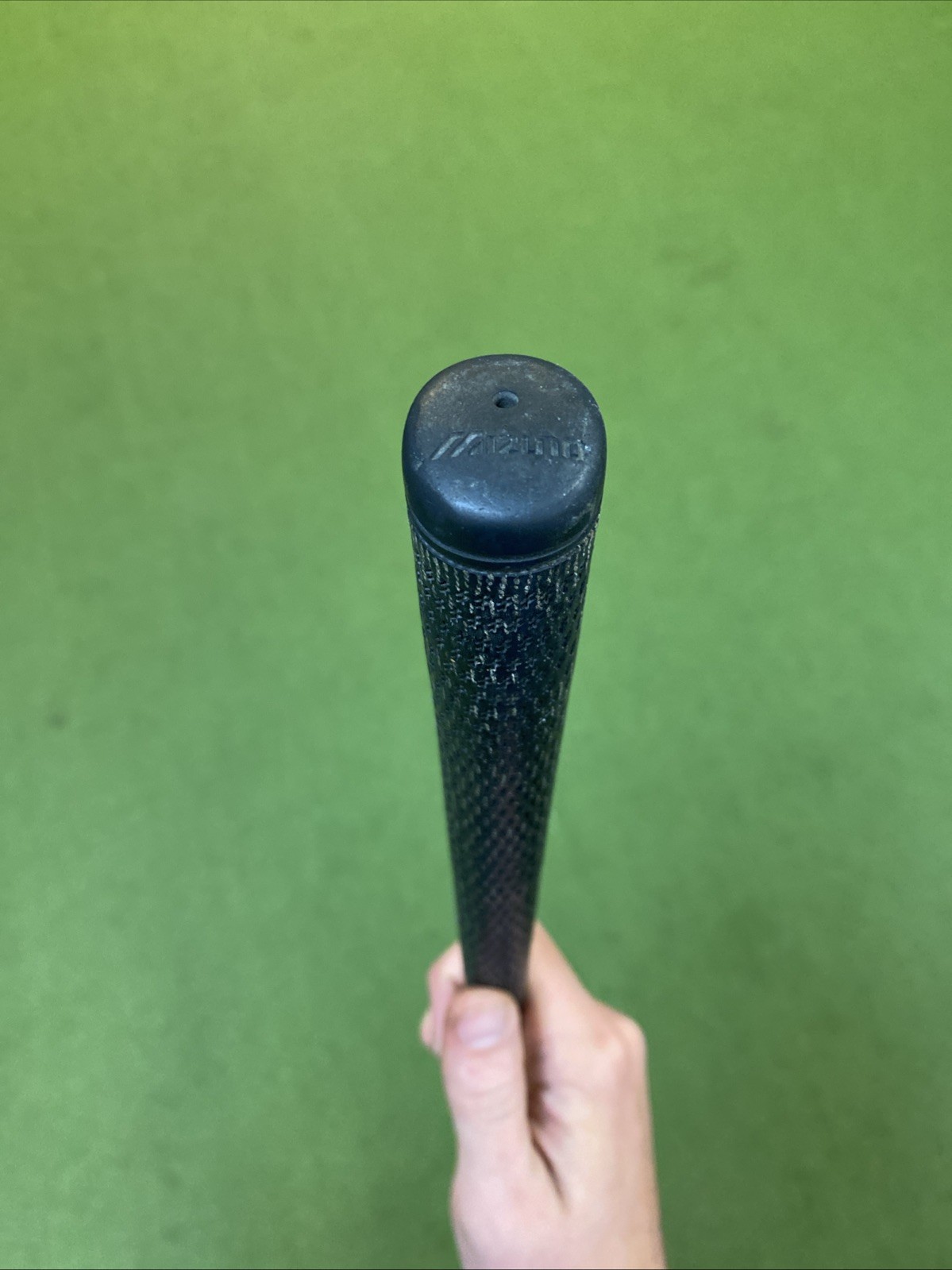 Used RH TP Mills Mizuno 6 35” Blade Putter - Image 10