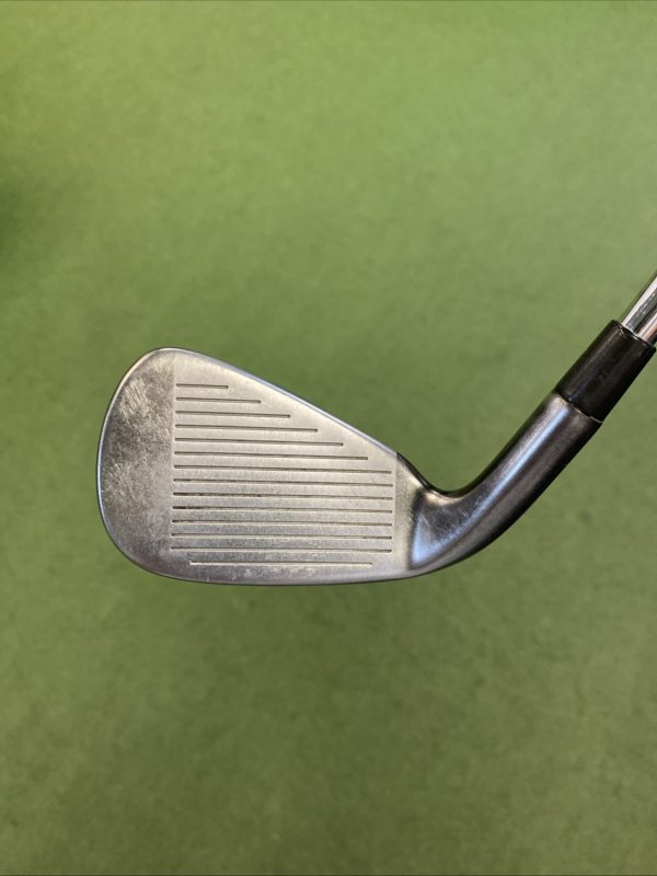 Used RH TaylorMade Burner 2.0 Black Iron Set 6-PW 85g Stiff Flex Steel - Image 6