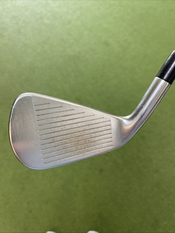 Used RH TaylorMade P790 Forged 4 Iron NS Pro 950GH Stiff Steel
