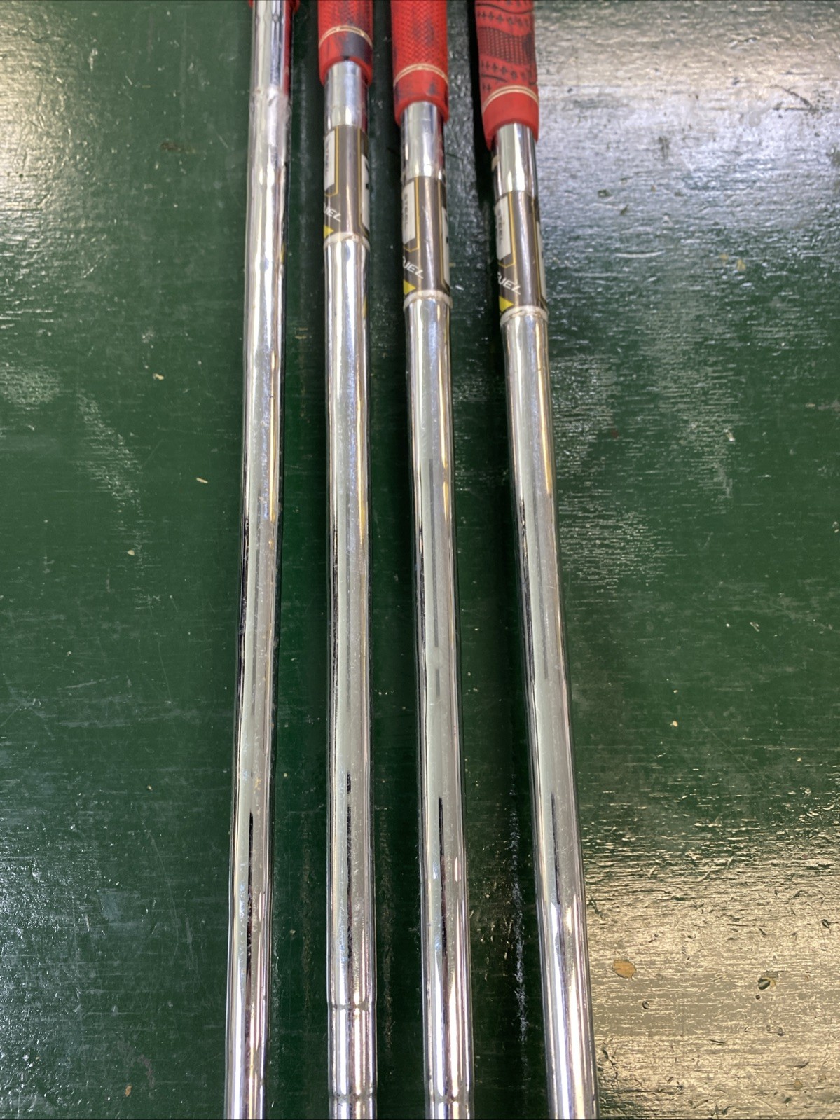 Used RH TaylorMade R Bladez Iron Set 7-PW Rocketfuel 85g Steel Regular Flex - Image 11