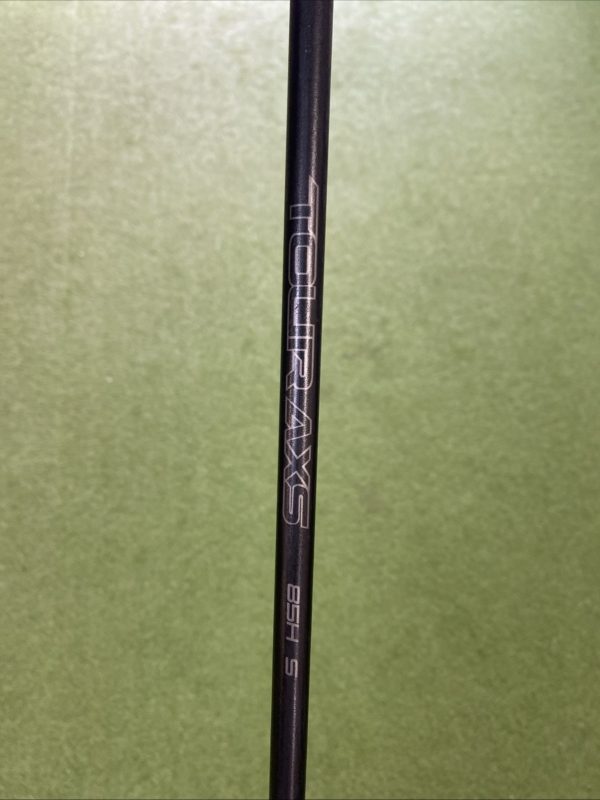 Used RH TaylorMade SIM Max 19* 3 Hybrid LA Golf Tour AXS 85g Graphite Stiff Flex - Image 8