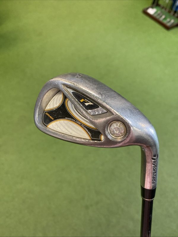 Used RH TaylorMade r7 Draw Iron Set 5-PW Reax 55g Graphite Regular Flex