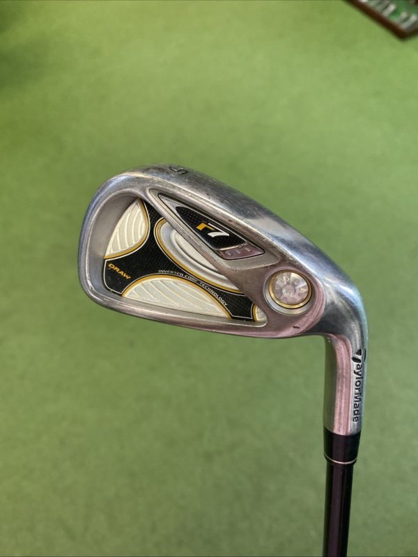 Used RH TaylorMade r7 Draw Iron Set 5-PW Reax 55g Graphite Regular Flex